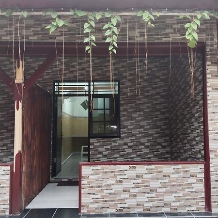 Hotel Lestari Gilimanuk Εξωτερικό φωτογραφία