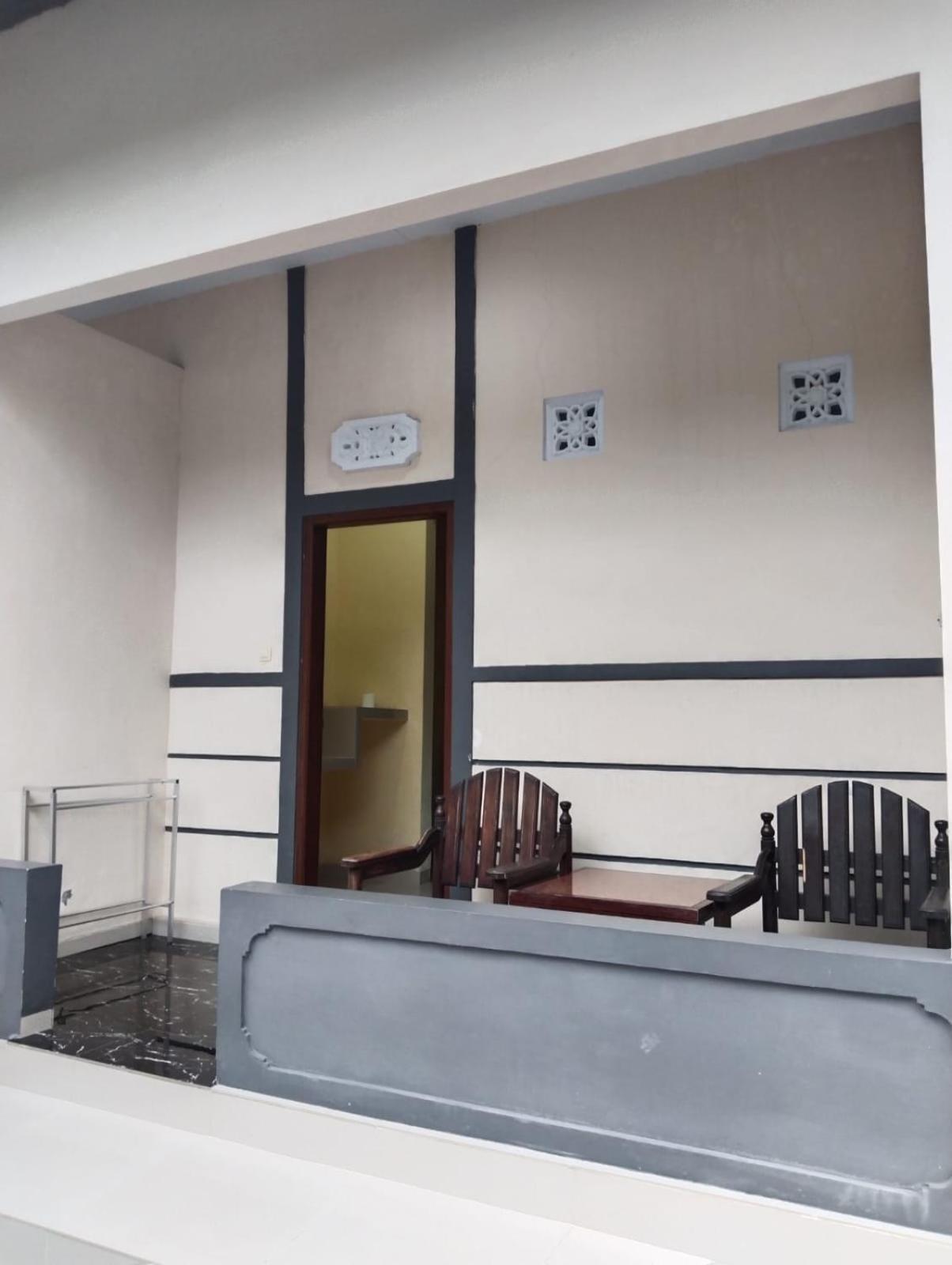 Hotel Lestari Gilimanuk Εξωτερικό φωτογραφία