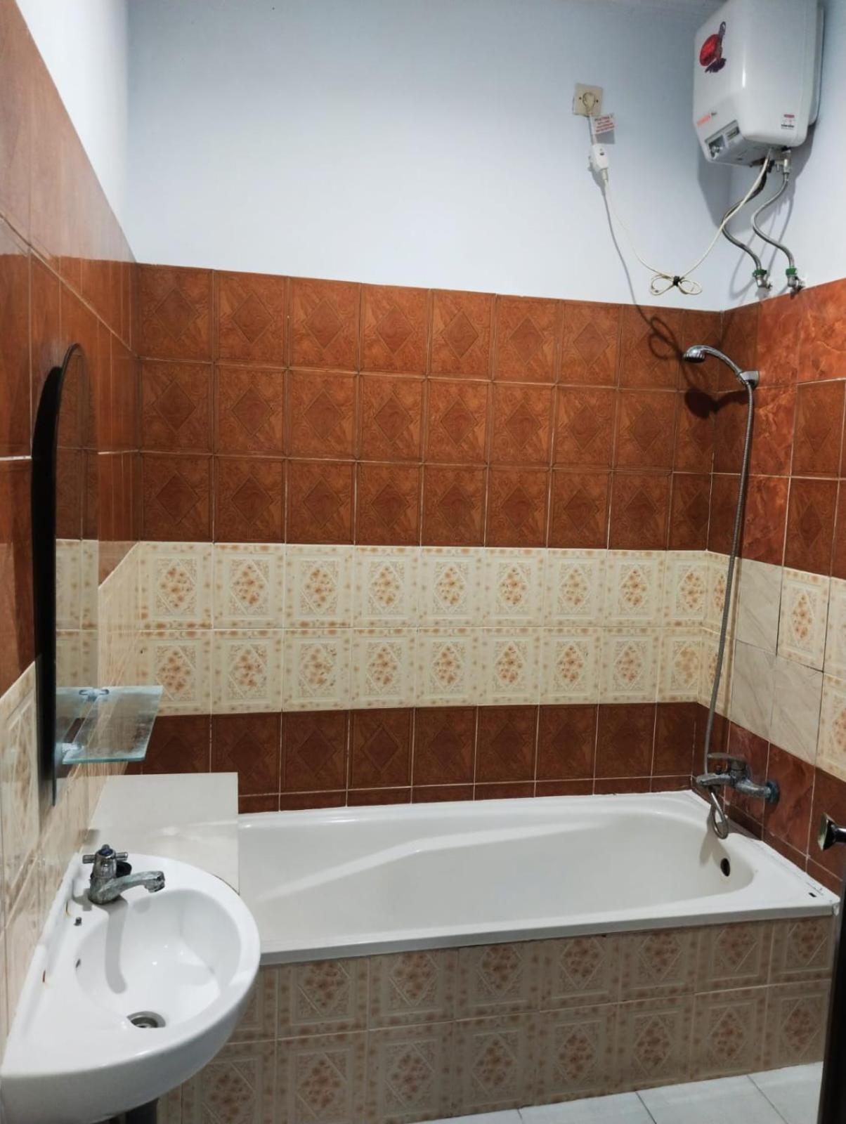 Hotel Lestari Gilimanuk Εξωτερικό φωτογραφία