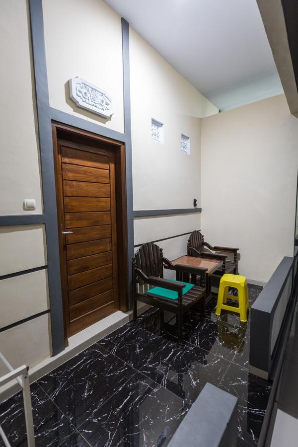 Hotel Lestari Gilimanuk Εξωτερικό φωτογραφία